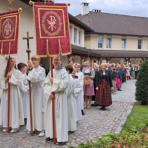 Feierlicher Einzug