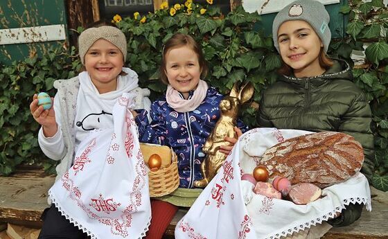 vl. Luise, Elena, Anni
