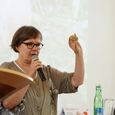               Bettina M. Jasper begeisterte mit ihrem Vortrag. Foto: Alois Litzlbauer                 